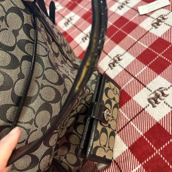 Black coach and wallet - Picture 4 of 4